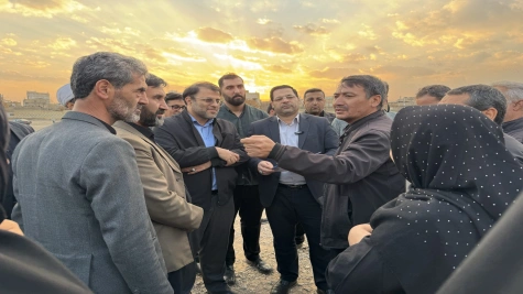 دیدار مردمی دکتر ظهوریان با شهروندان محله گلشهر دیدار مردمی دکتر ظهوریان با شهروندان محله گلشهر